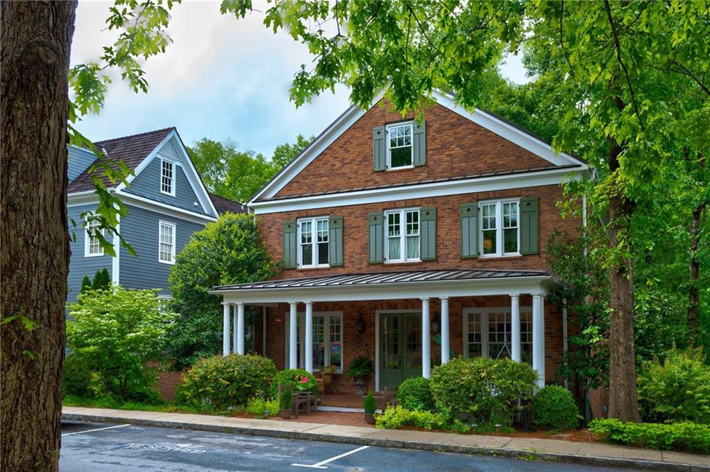 9047 Selborne Ln., Chattahoochee Hills, GA 30268