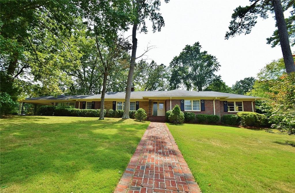 747 Summerfield Ter., Gainesville, GA 30501