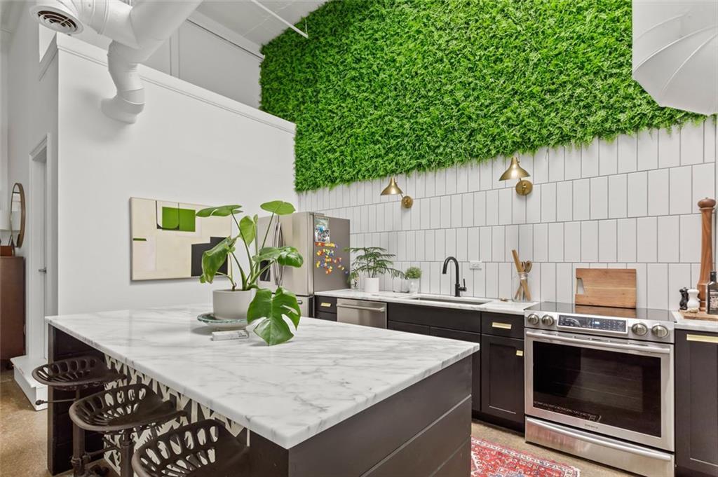659 Auburn Ave. #206, Atlanta, GA 30312
