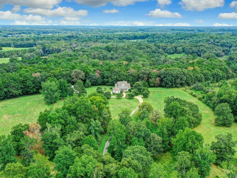 1295 Jefferson Hwy., Winder, GA 30680