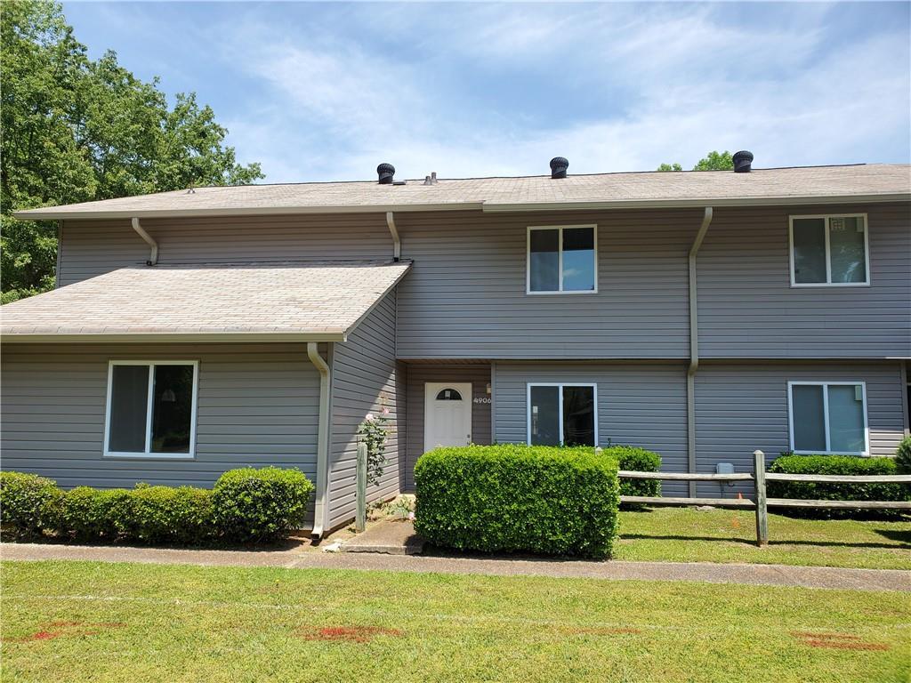 4906 Willow Ln., Austell, GA 30106