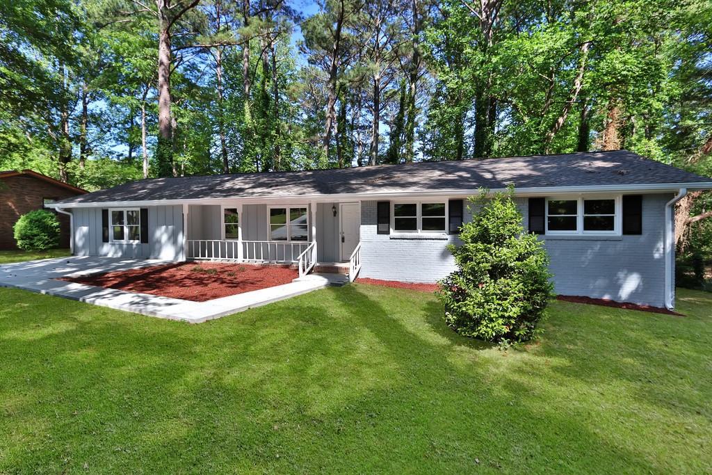 1682 Pounds Rd., Stone Mountain, GA 30087