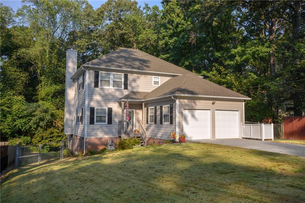 2399 Glynn Dr., Atlanta, GA 30316