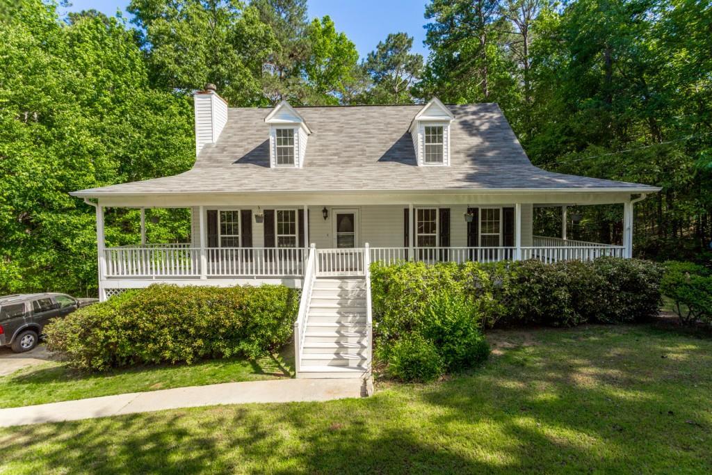 5855 Shoal Creek Dr., Douglasville, GA 30135