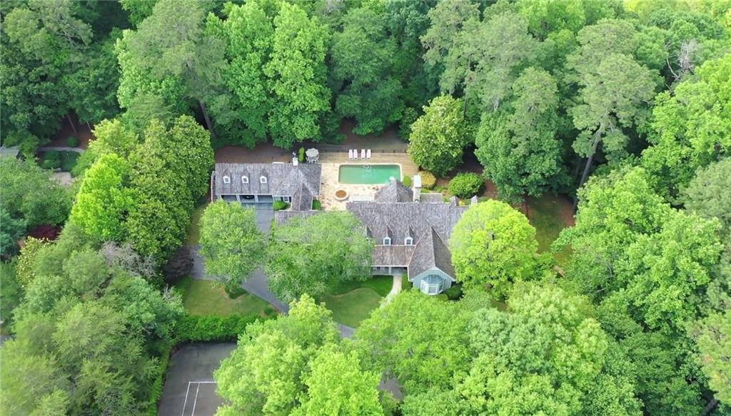 1405 N Harris Ridge, Atlanta, GA 30327