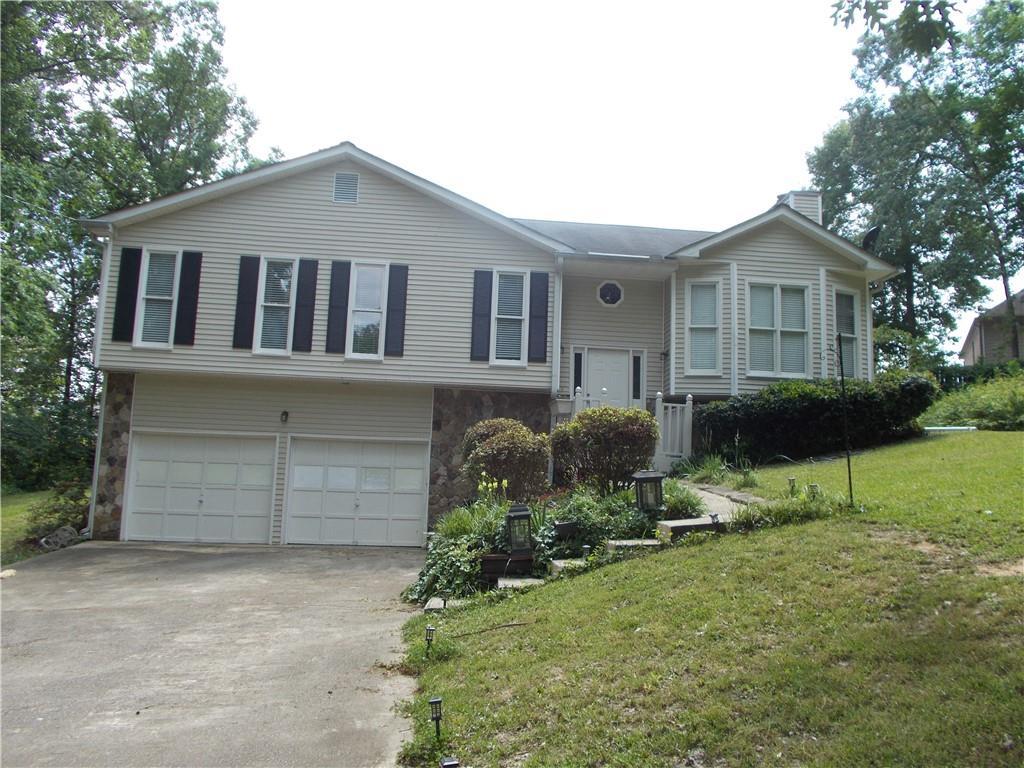 2571 Oak Grove Ln., Snellville, GA 30078
