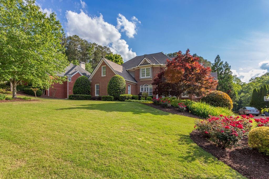 704 Bradshaw Lake Ct., Woodstock, GA 30188