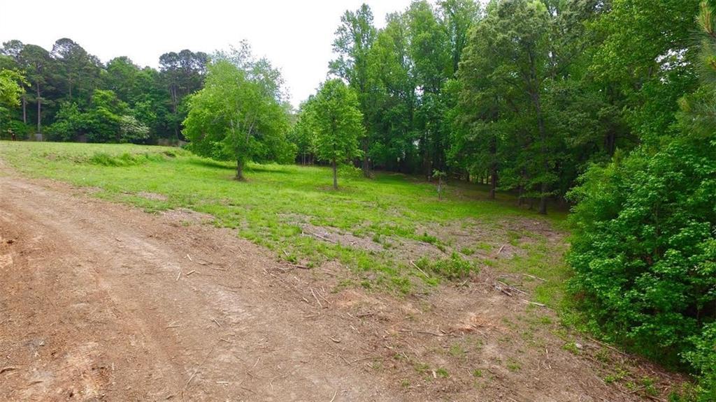 7235 Williams Rd., Flowery Branch, GA 30542