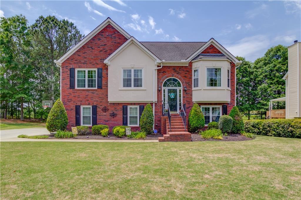 2805 Meadow Gate Way, Loganville, GA 30052