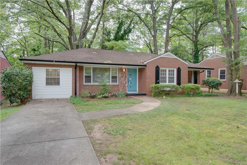 2888 S Clark Dr., East Point, GA 30344