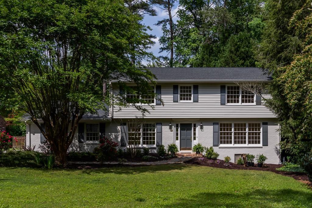 2638 Woodwardia Rd., Atlanta, GA 30345