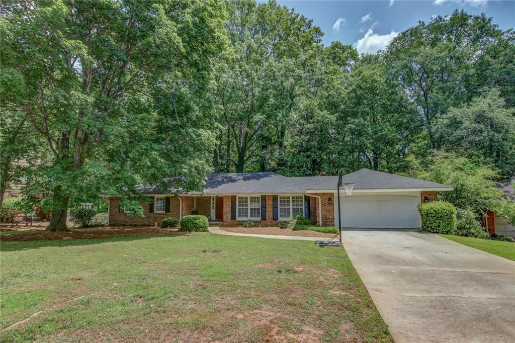 5259 SE David Cir., Covington, GA 30014