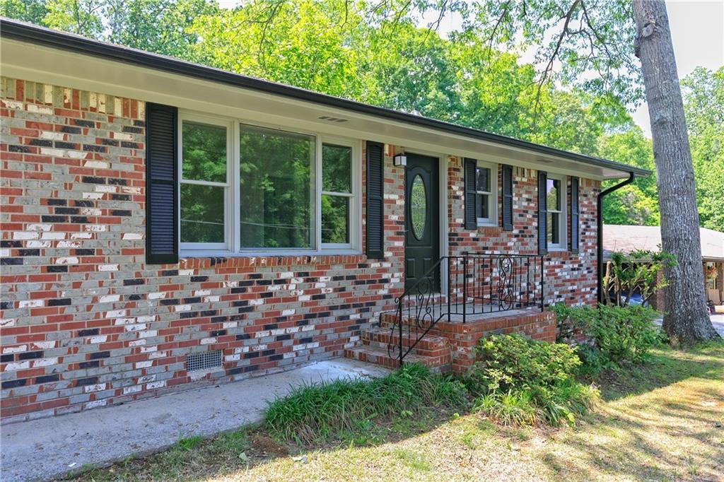 4028 Janet St., Lithia Springs, GA 30122