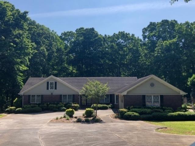 1442 Hillside Dr., Grayson, GA 30017