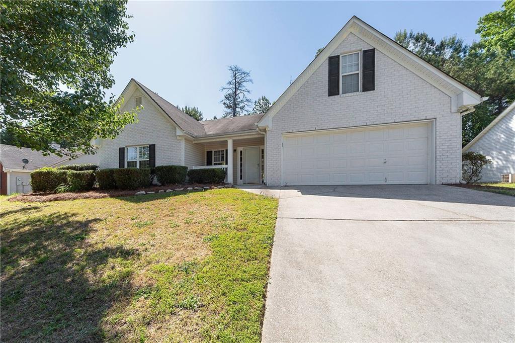 2880 Lenora Springs Dr., Snellville, GA 30039