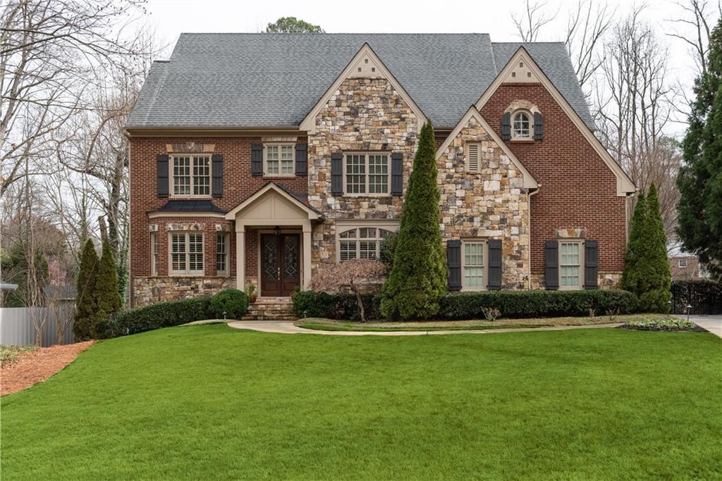 3880 Flowerland Dr., Brookhaven, GA 30319