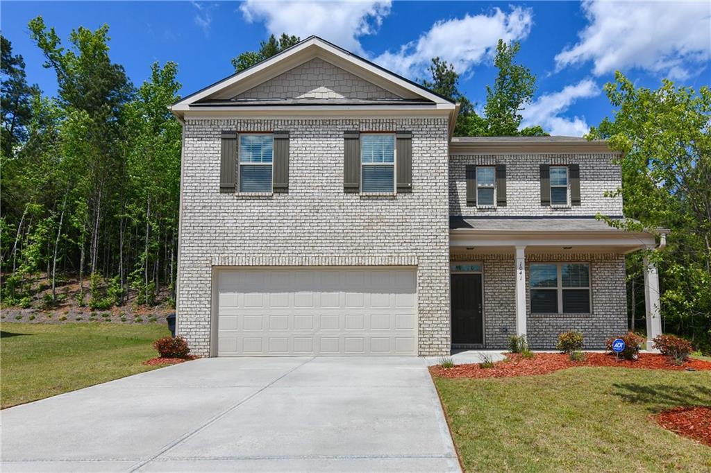1041 Eldon Ln., Fairburn, GA 30213