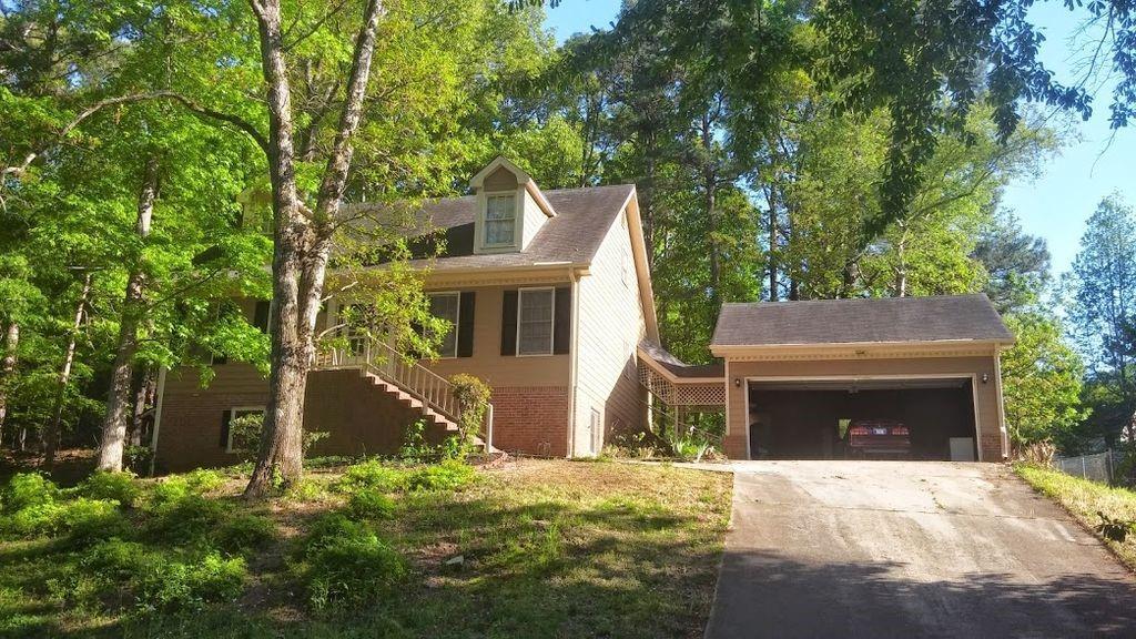 6647 Chircahua Dr., Lithonia, GA 30038