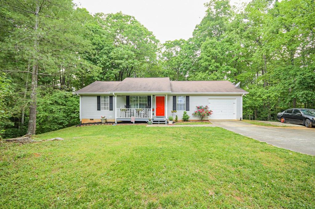 6308 Bent Oaks Ct., Flowery Branch, GA 30542