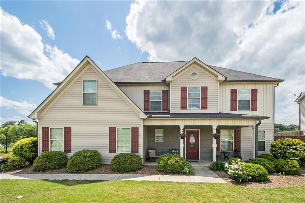 262 Stillwood Dr., Winder, GA 30680