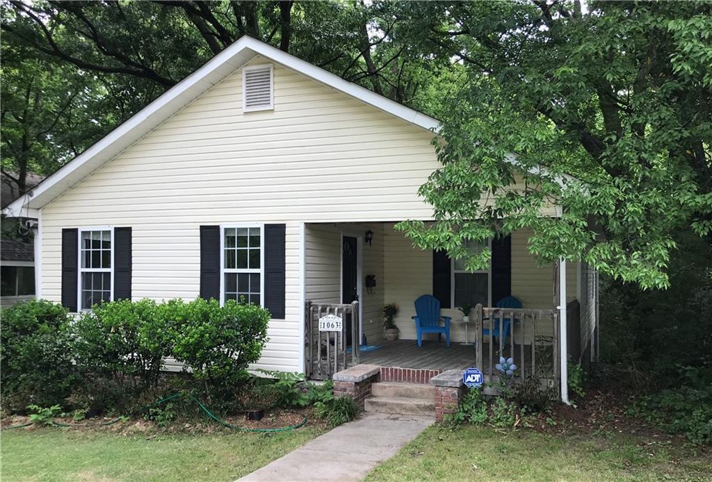 1063 NW Hemphill Ave., Atlanta, GA 30318