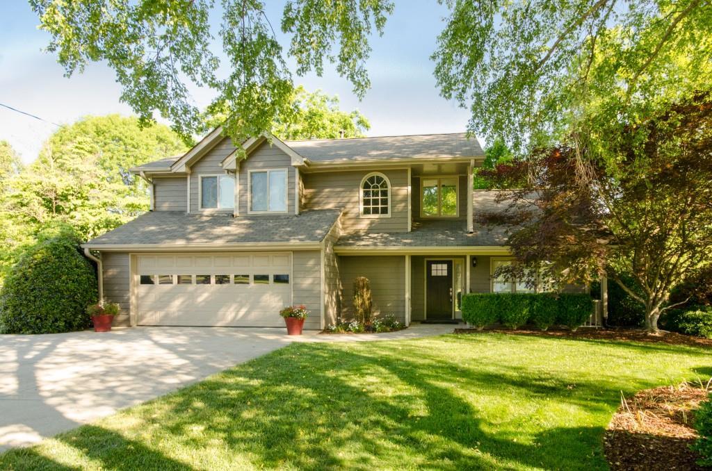 235 Meadow View Dr., Grayson, GA 30017