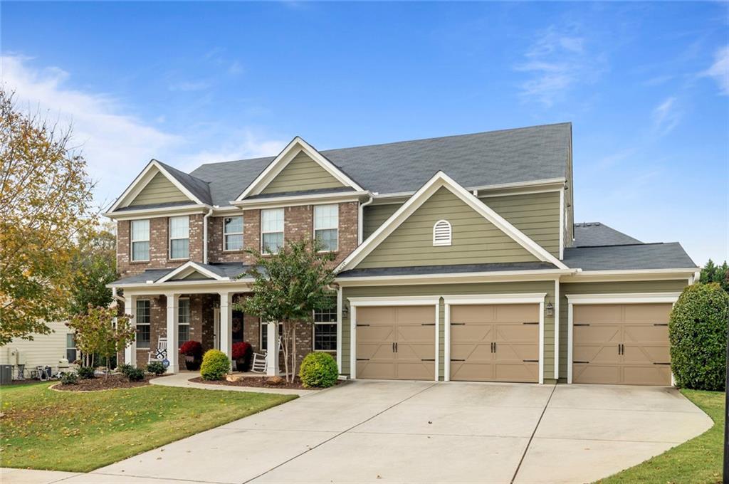 302 Ashgrove Ct., Woodstock, GA 30188
