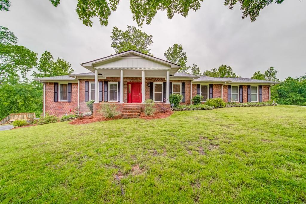 147 Cindy Ln., Calhoun, GA 30701