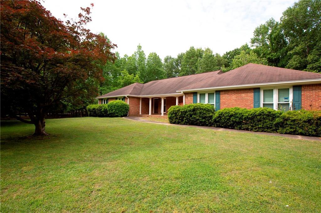 11640 Houze Rd., Roswell, GA 30076