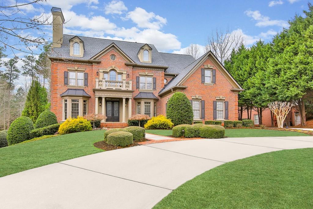 2704 Thurleston Ln., Duluth, GA 30097