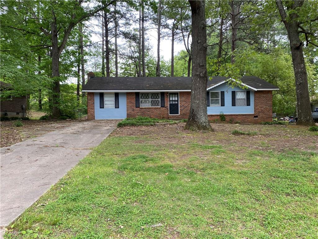 1445 Iron Gate Blvd., Jonesboro, GA 30238
