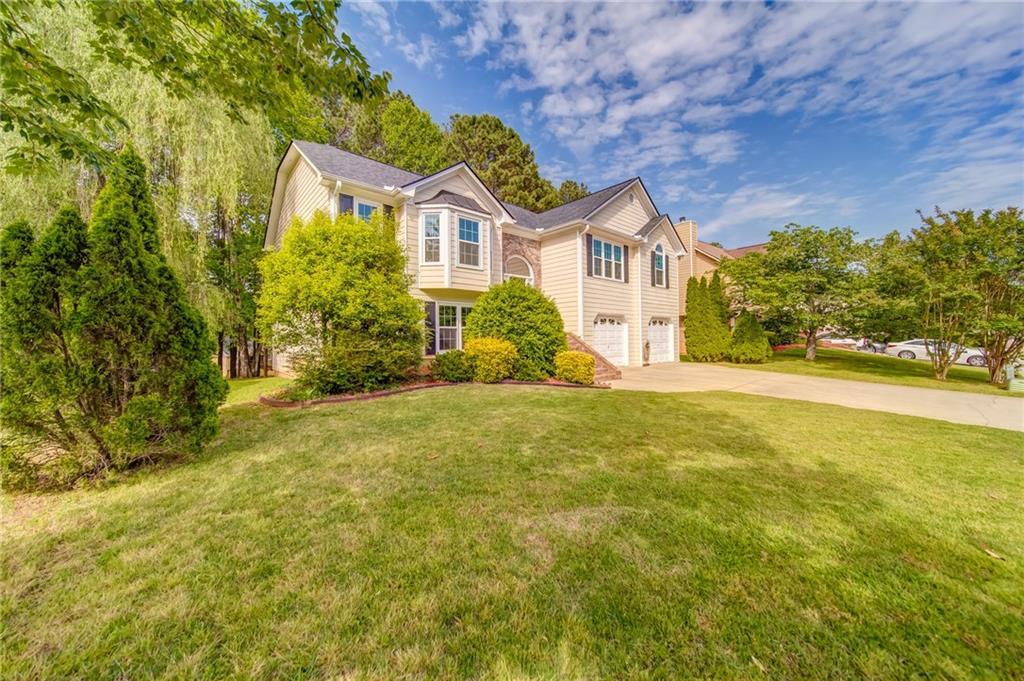 2074 Township Dr., Woodstock, GA 30189