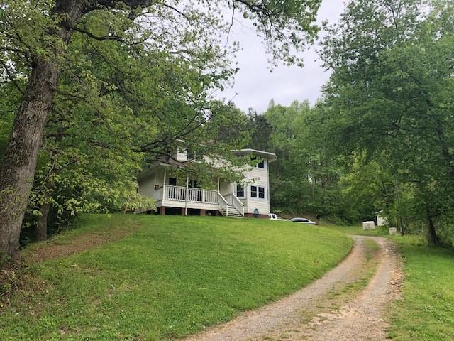 240 Townsend Dr., Fairmount, GA 30139