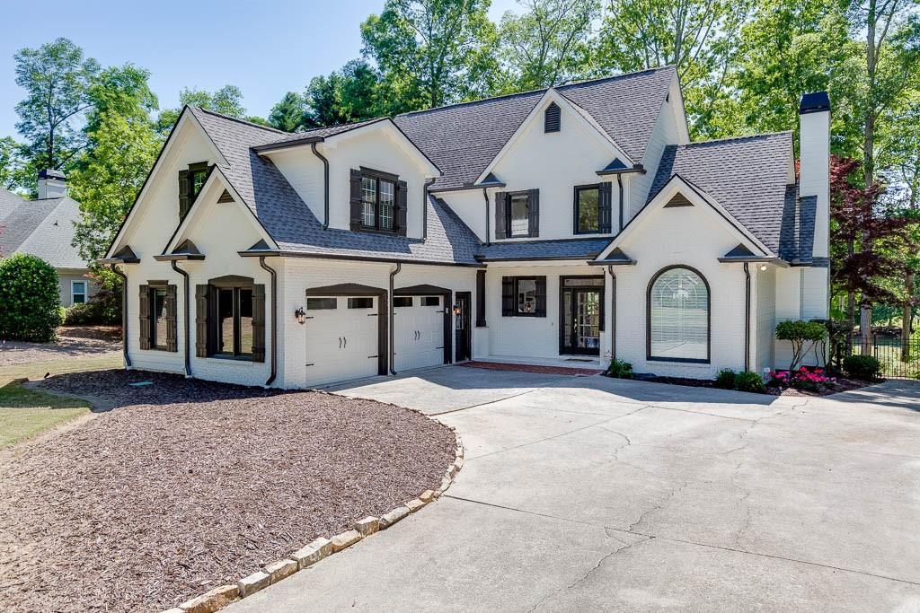 4212 Edgeworth Dr., Flowery Branch, GA 30542