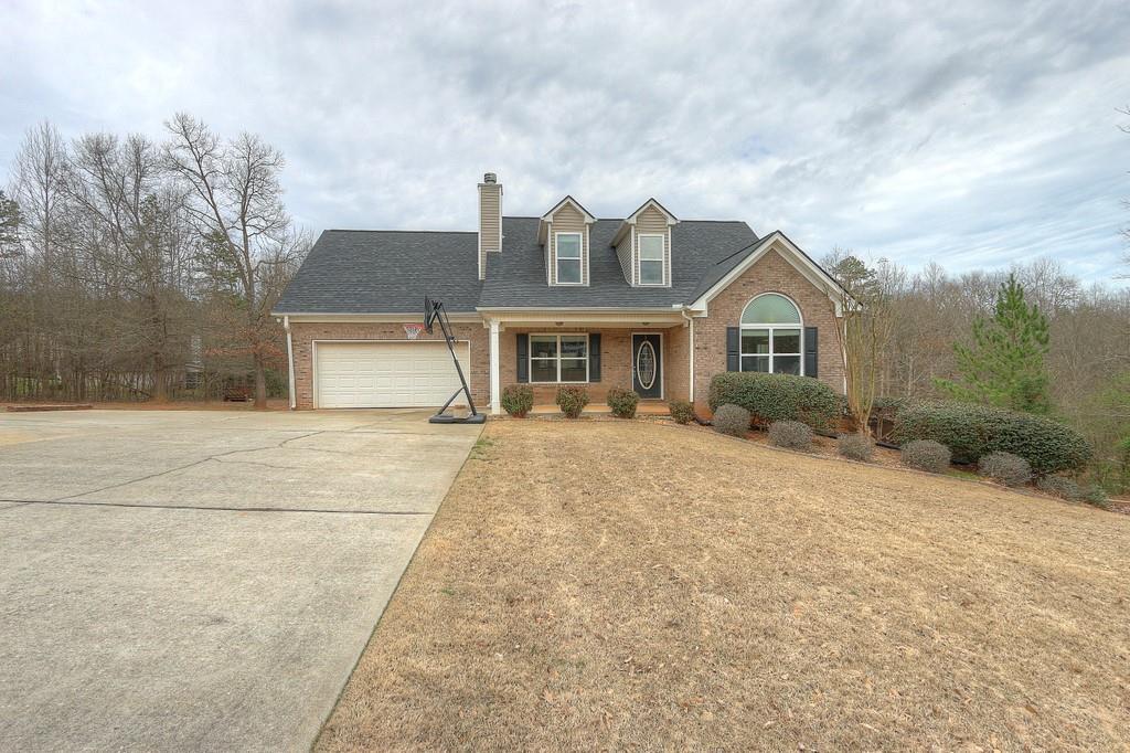 145 Manor Pl., Commerce, GA 30530