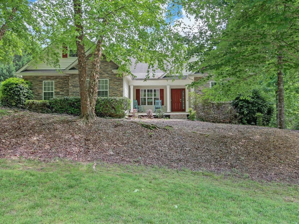 5995 Wellington Ave., Gainesville, GA 30506