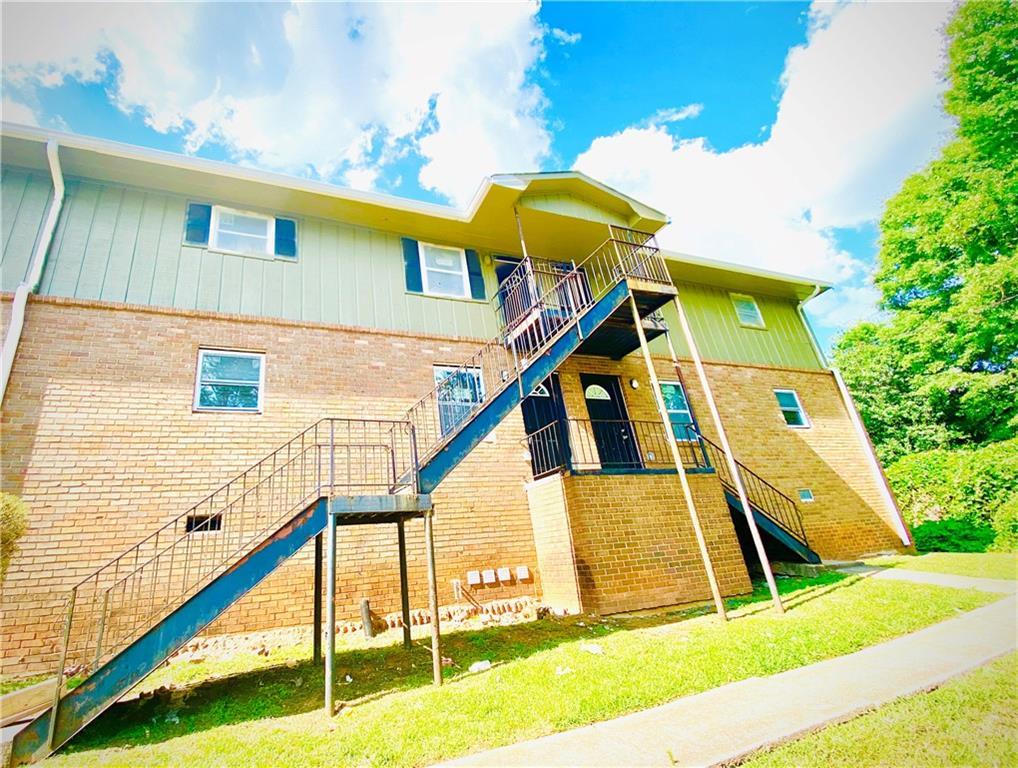 5883 Lone Oak Dr., Mableton, GA 30126