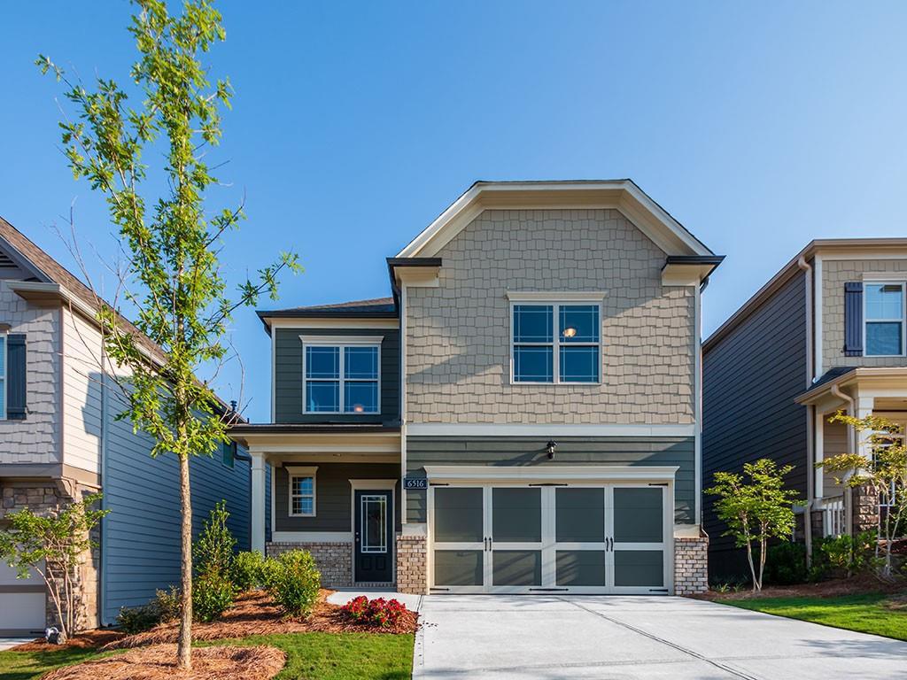6474 Crosscreek Ln., Flowery Branch, GA 30542