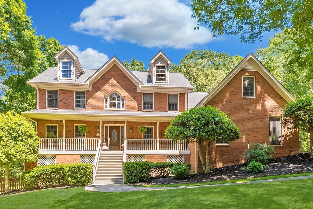 3760 Cannonwolde Dr., Snellville, GA 30039