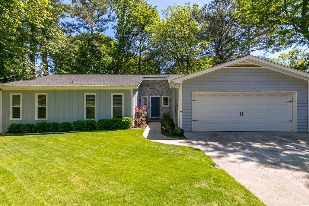 460 Wayt Rd., Roswell, GA 30076