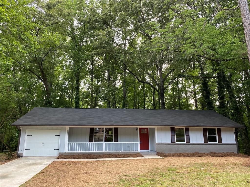 4304 Cedar Ridge Tr., Stone Mountain, GA 30083