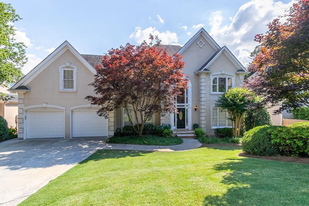 710 Clubside Dr., Roswell, GA 30076