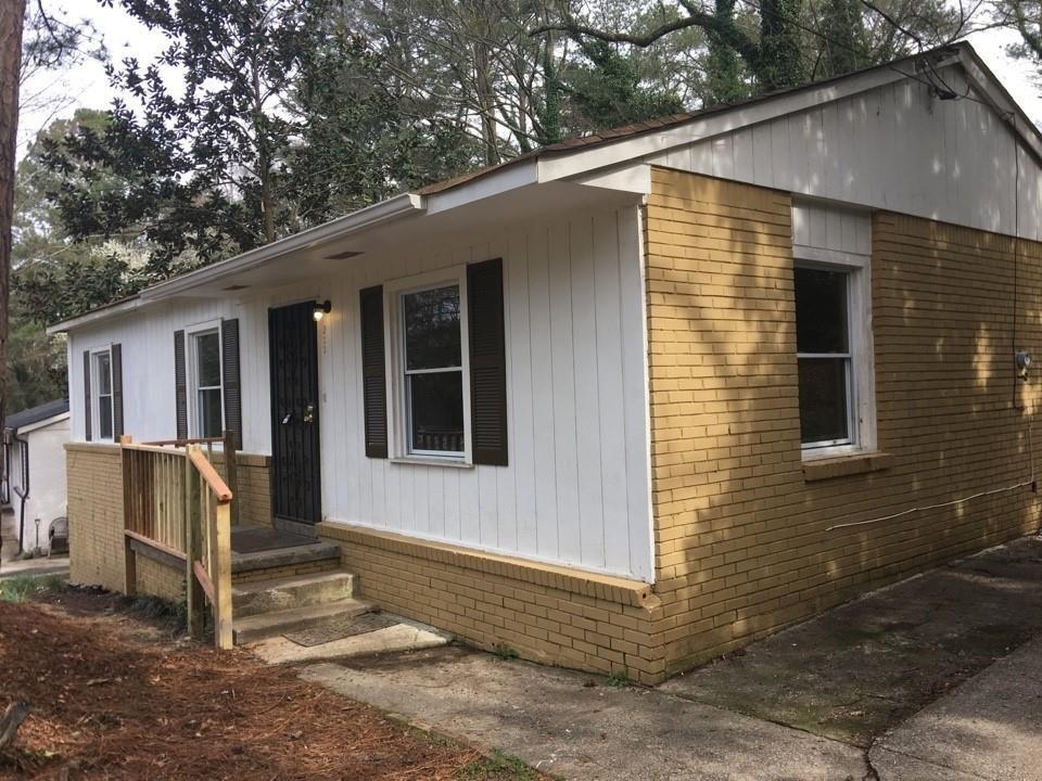 311 Ard Pl., Atlanta, GA 30331