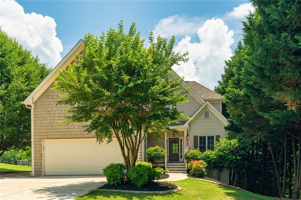 7185 Creek Ridge Dr., Gainesville, GA 30506