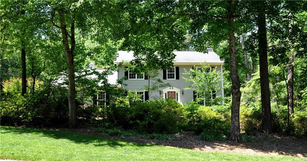 1427 Rivermist Dr., Lilburn, GA 30047