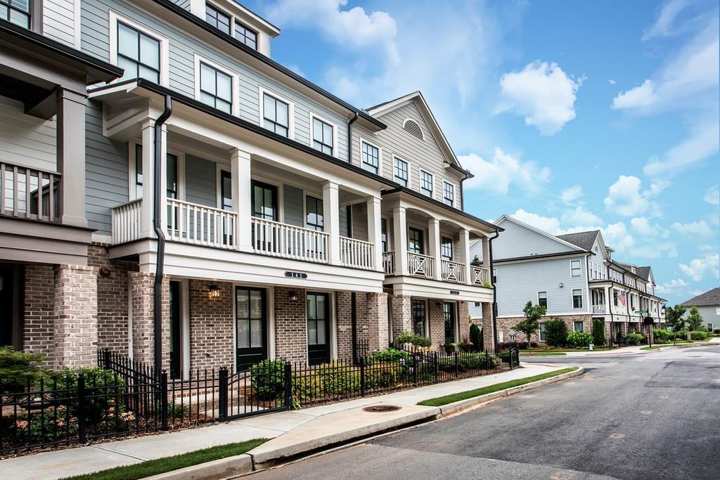 141 Inwood Walk, Woodstock, GA 30188