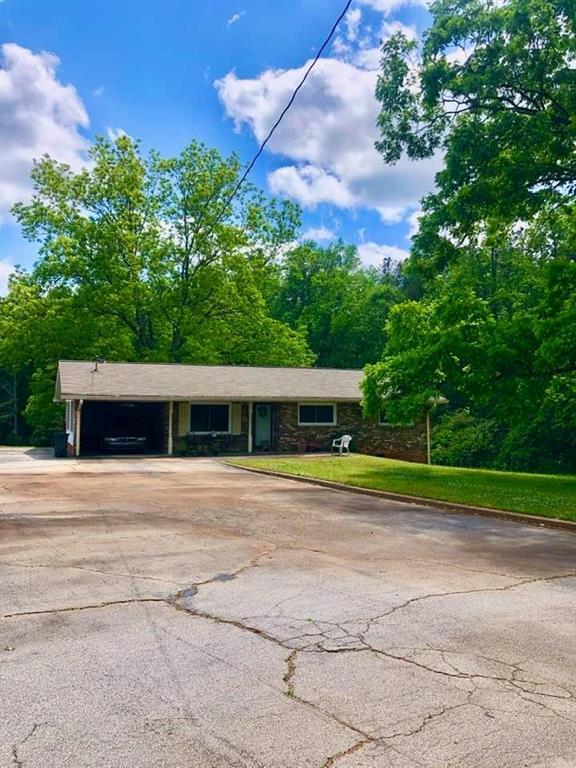 6997 Williams Dr., Douglasville, GA 30135