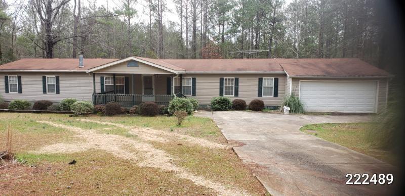 2857 Roberts Quarters Rd., Molena, GA 30258