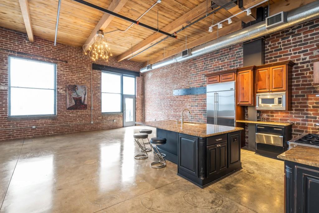 204 Walker St. #319, Atlanta, GA 30313