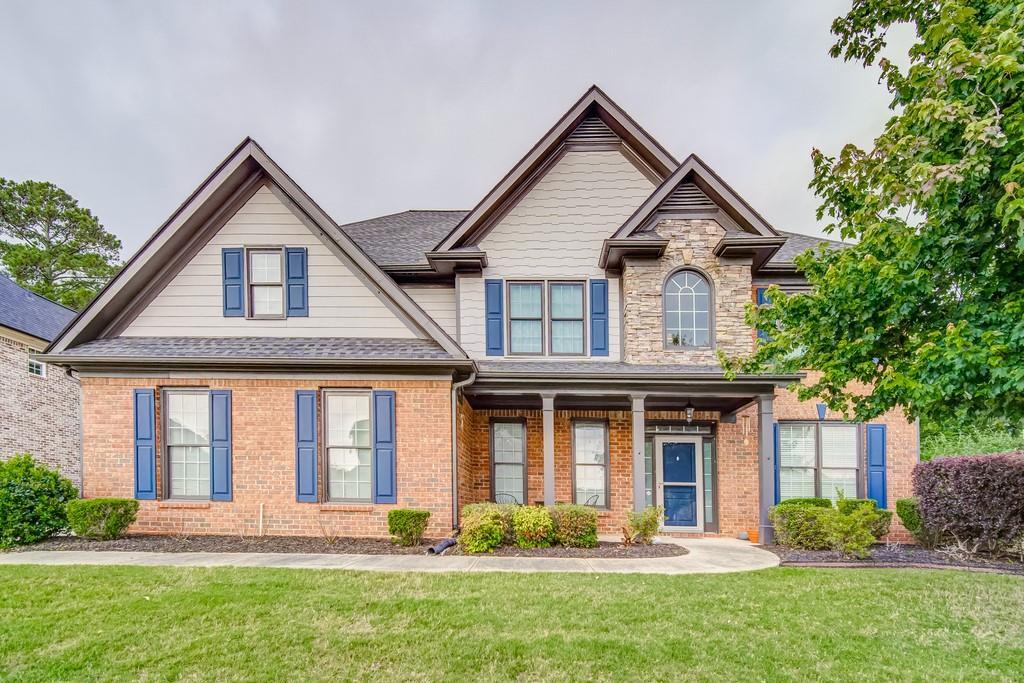 812 Arbor Way, Loganville, GA 30052